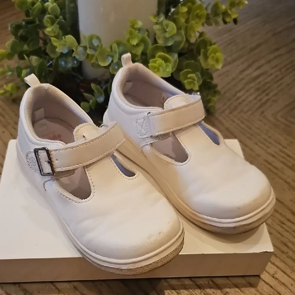 Stride Rite Mary Jane White Shoes Size 12